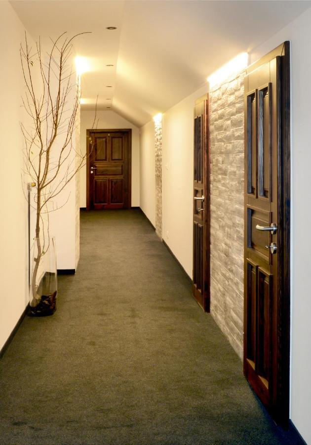 Restaurace A Penzion Pod Hradem Hotel Zlín Eksteriør billede